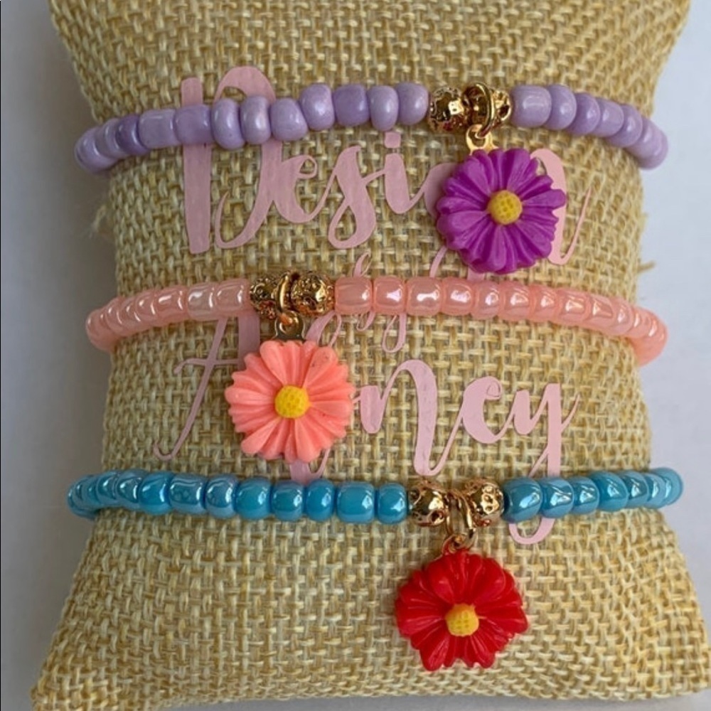 Mystery Color bracelets for girls, summer bracelets with flowers